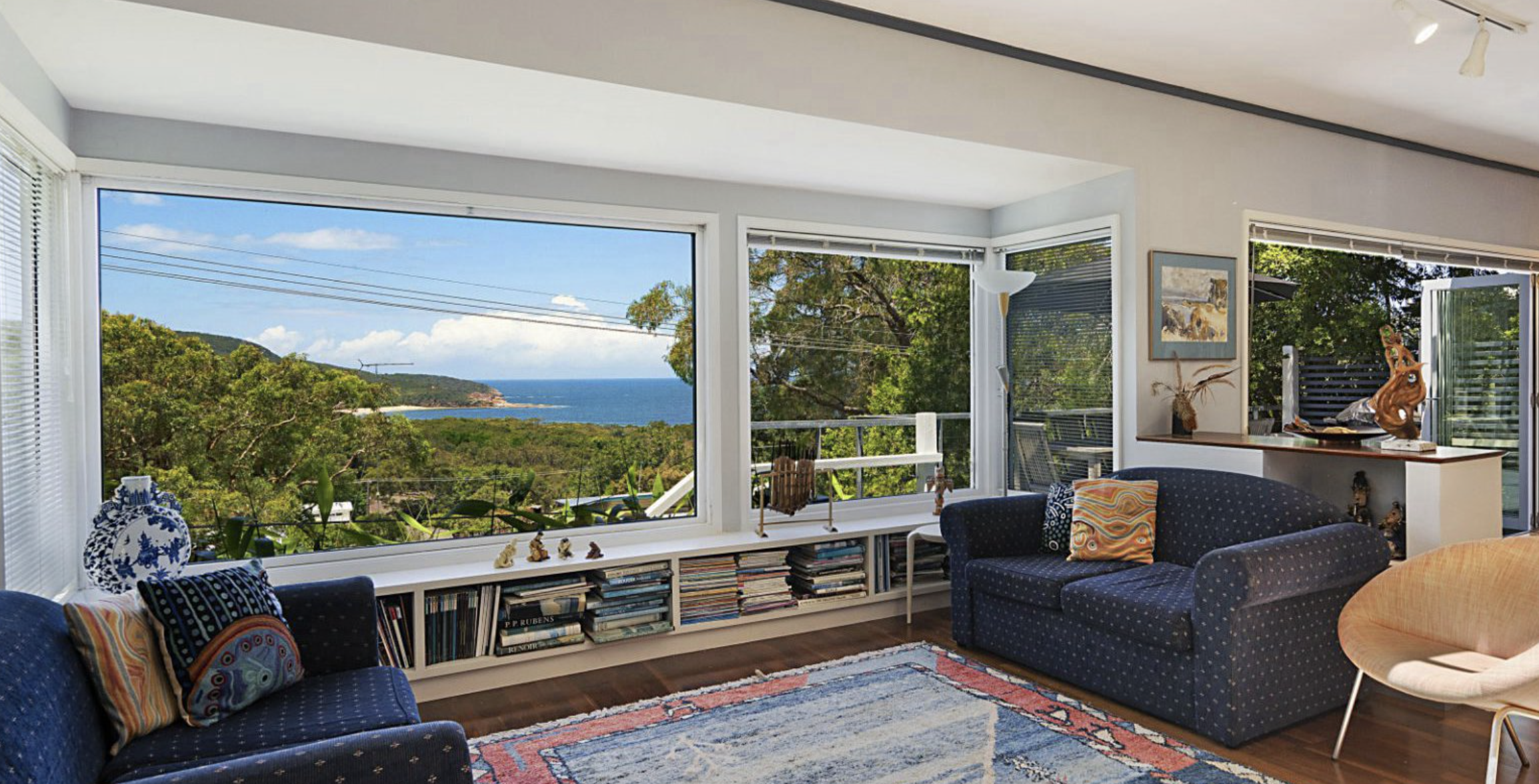 Short Stroll To Killcare Beach